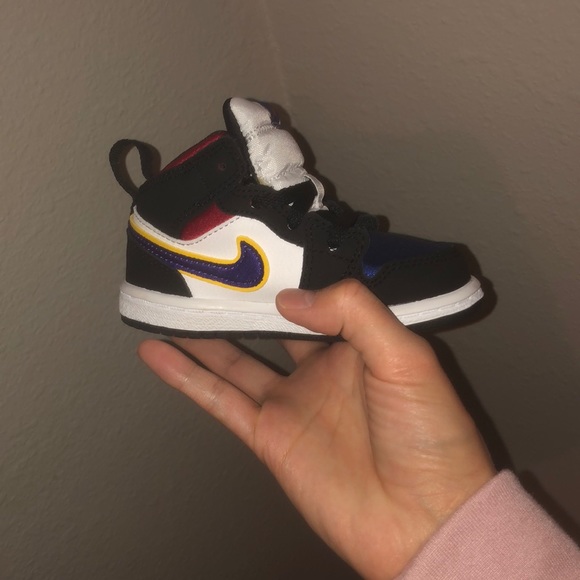 6c Baby Jordan’s - Picture 3 of 5